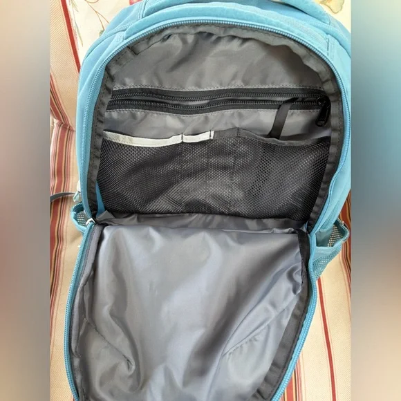 The North Face Jester Daypack - Picture 9 of 13